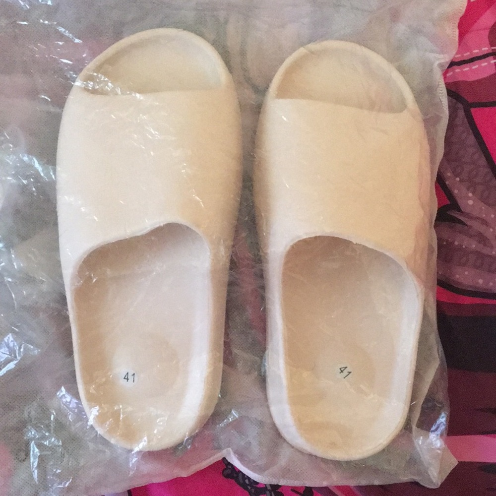 “Yeezy” Slides
